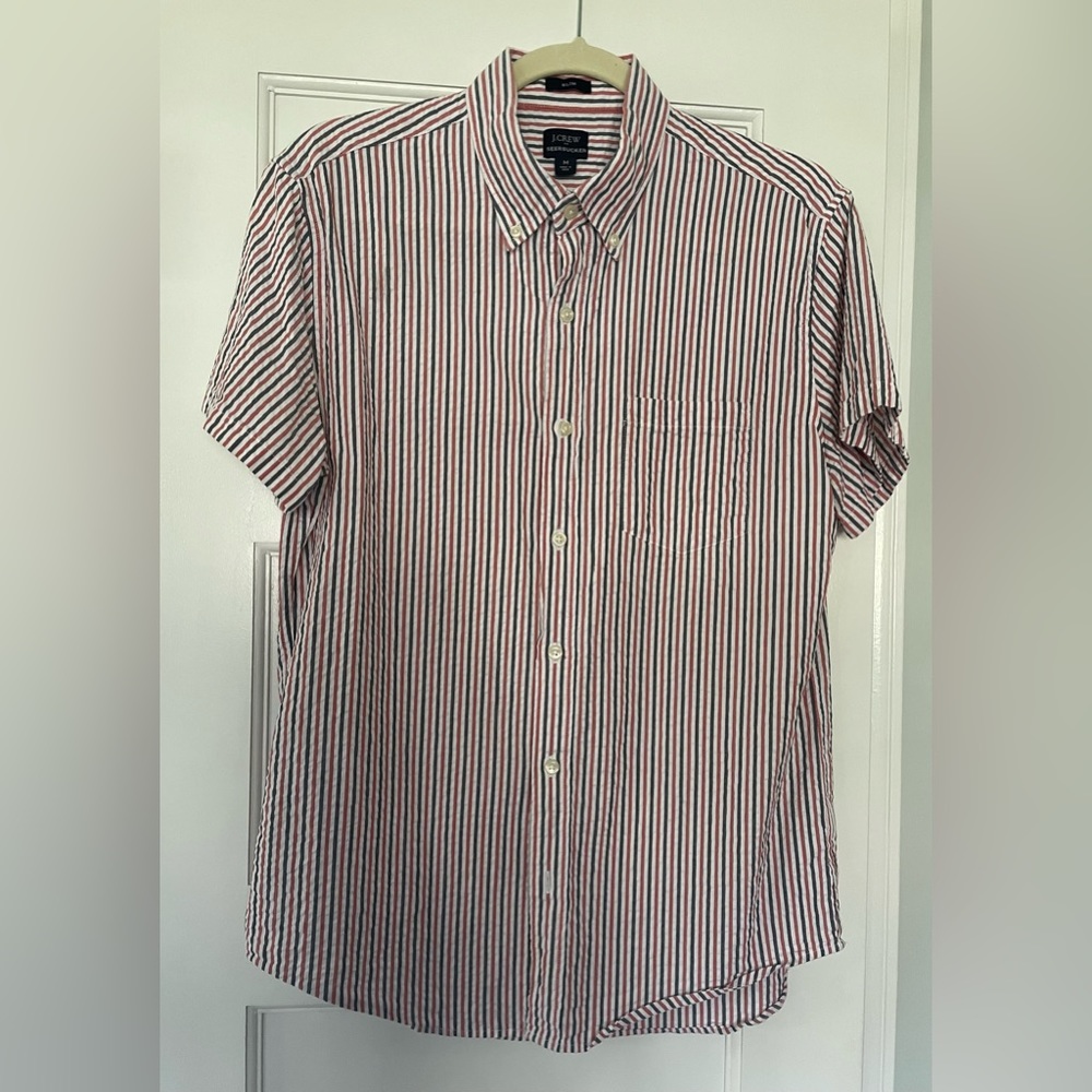 J.Crew Men’s Slim short-sleeve seersucker shirt MEDIUM